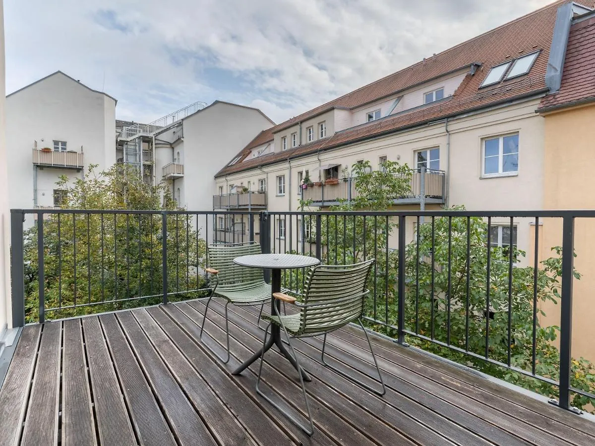 Apartment Limehome Leipzig Jahnallee Germany